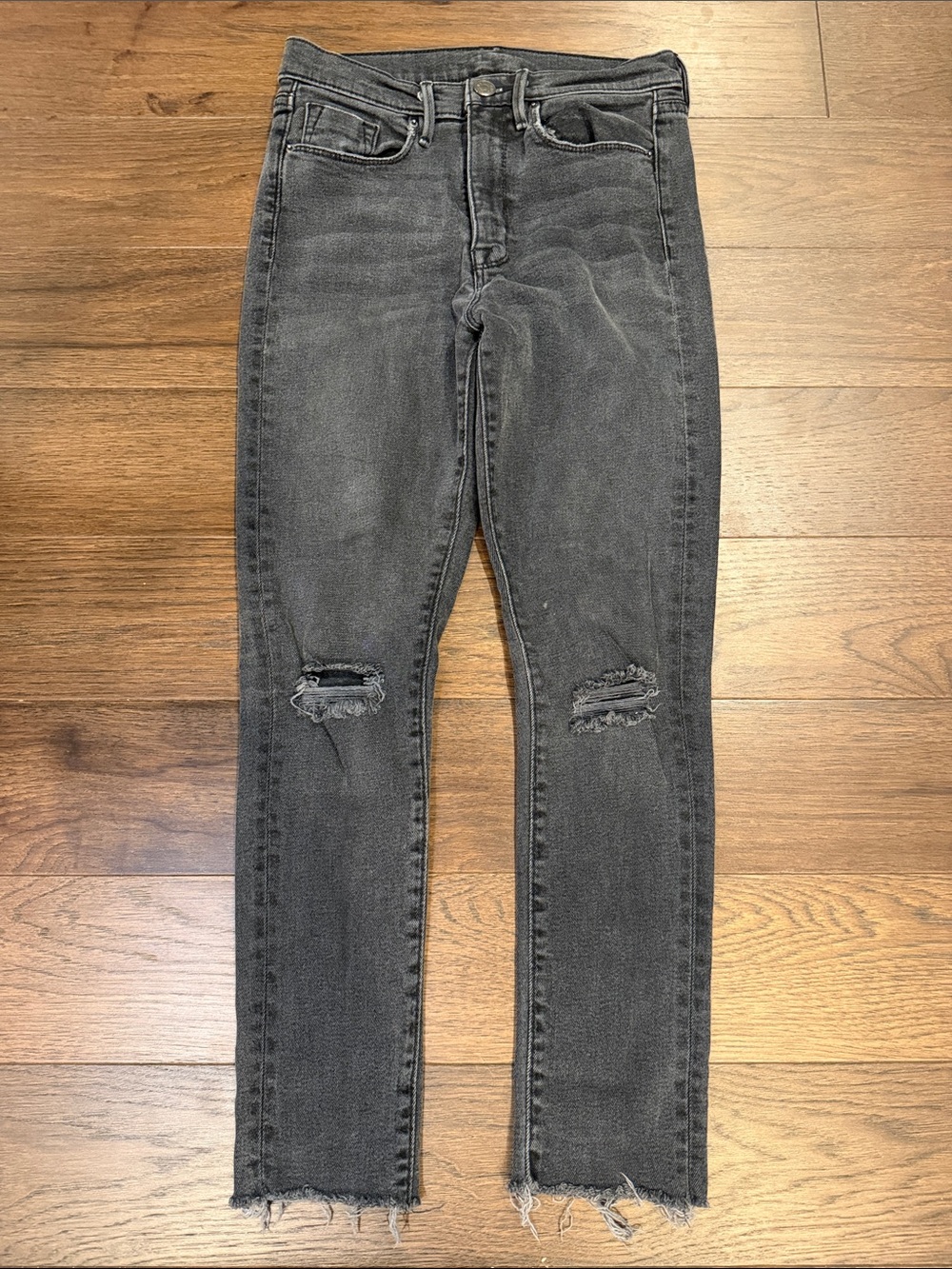 BDG Crop Twig High Rise Jeans Black Distressed Raw Hem Size 28 - C61-133